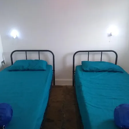 Well Green Camping Barn Bunkhouse